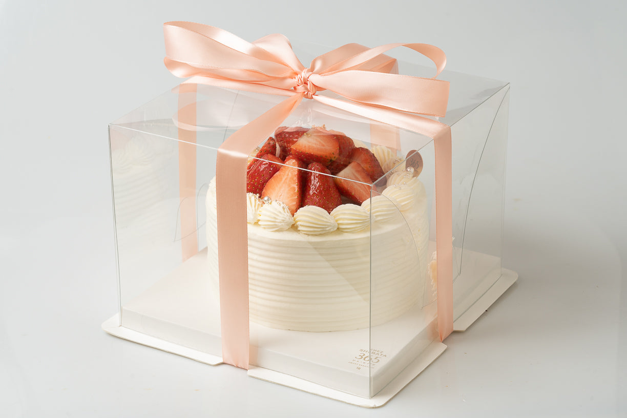 เค้กวันเกิด Birthday cake  バースデーケーキ Chez Shibata 365 シ ェ ・ シ バ タ Strawberry birthday cake  イチゴのバースデーケーキ เค้กผลไม้สด เค้กสตรอเบอร์รี่ Strawberry shortcake