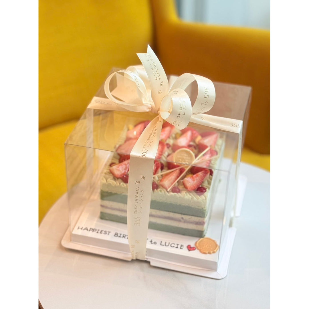 Pistachio strawberry cake from Chez Shibata 365