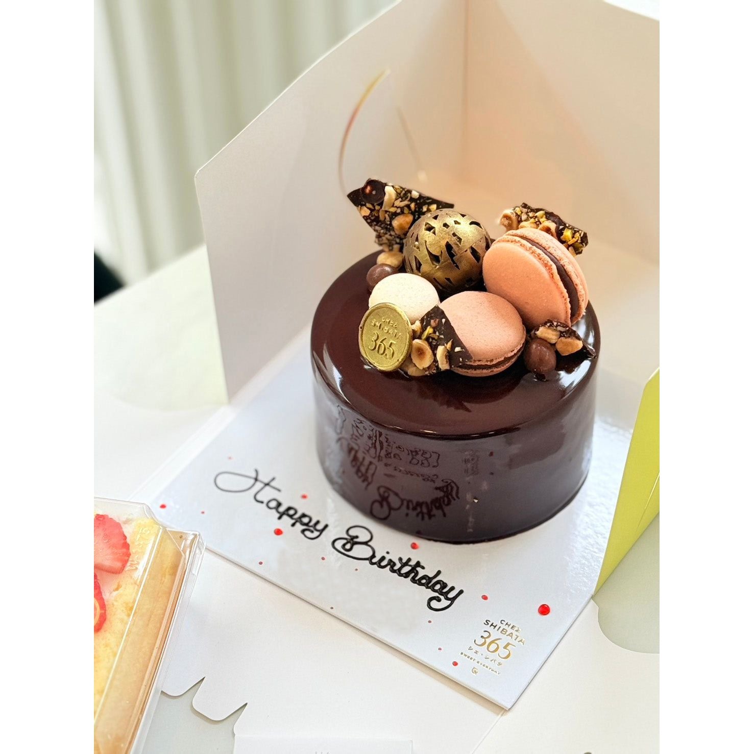 Chocolate Birthday cake from Chez Shibata365 เค้กวันเกิด